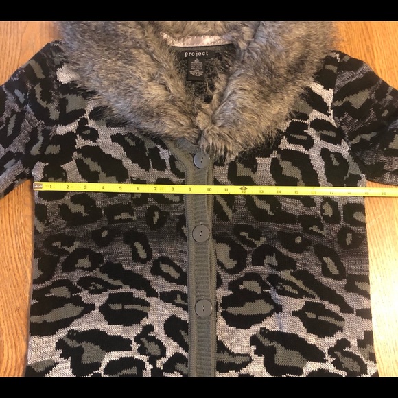 Black and Grey Leopard Print Cardigan - Picture 5 of 6